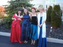 Izumi, Christina, Stephanie, Hannah